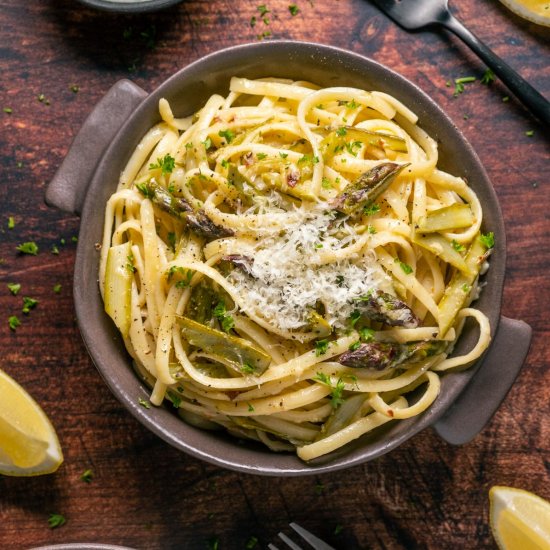 Lemon Garlic Asparagus Pasta