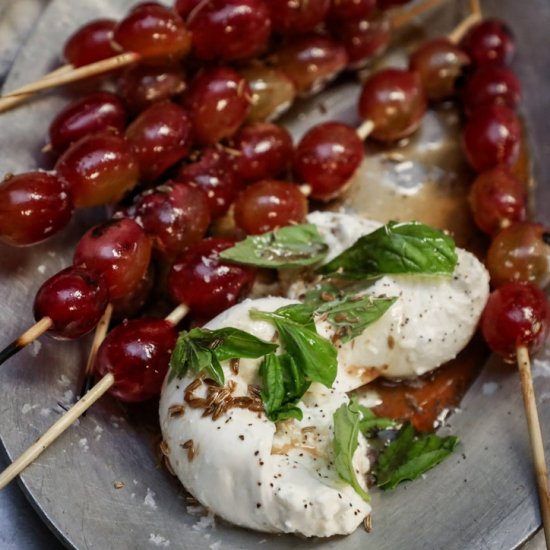 Creamy Burrata w/Pan Seared Grapes