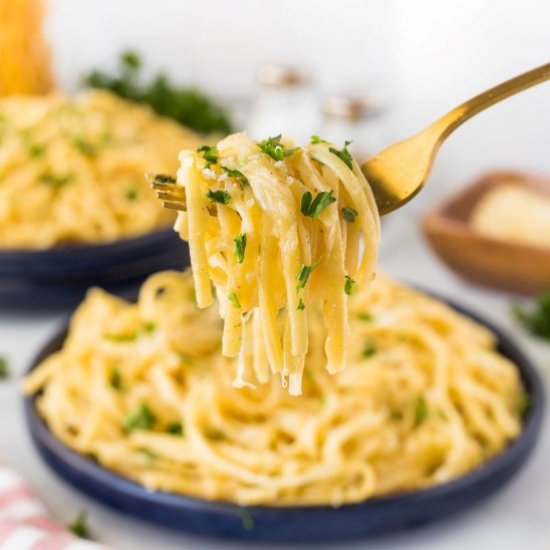 Linguine Alfredo