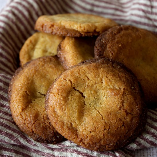 Ginger and cardamom biscuits