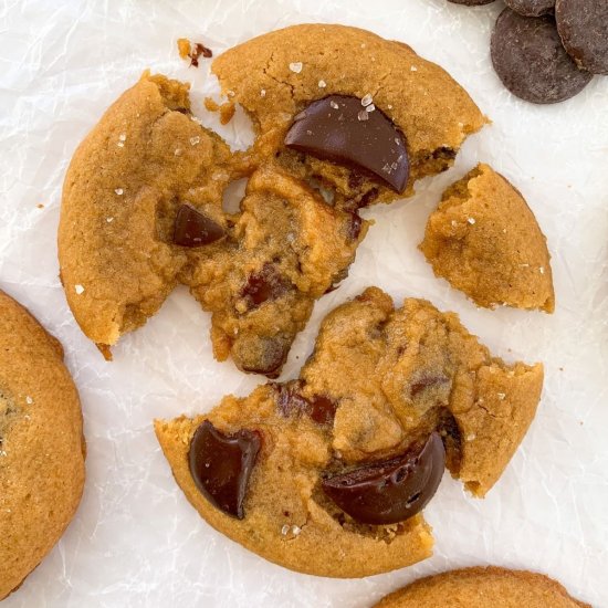 chocolate sea salt cookies