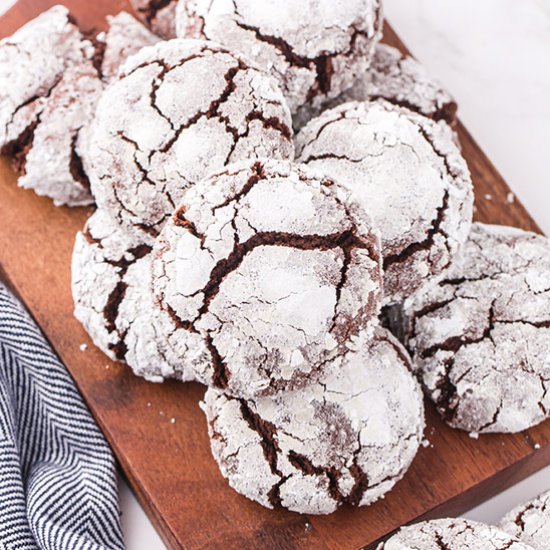 Chocolate Crinkle Cookies