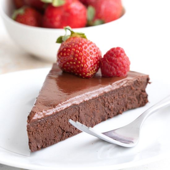 Keto Flourless Chocolate Cake