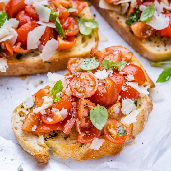 TOMATO BRUSCHETTA BREAD