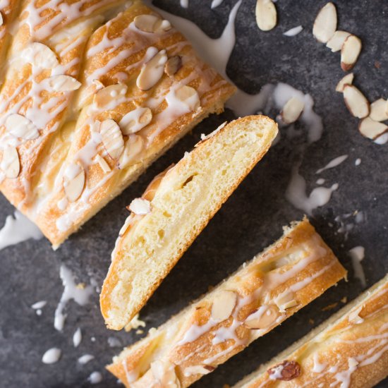 Almond Braid