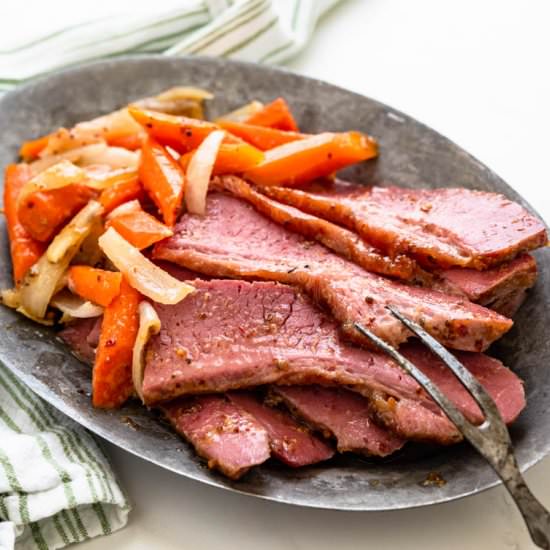 Tender Glazed Corned Beef