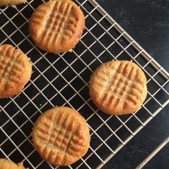 Air Fryer Peanut Butter Cookies