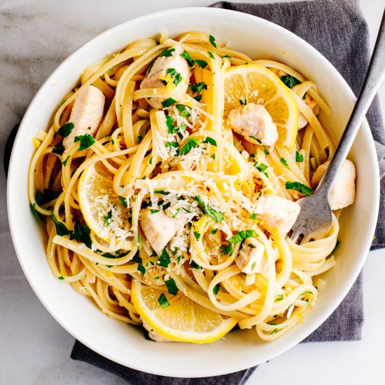 Lemon Garlic Chicken Pasta