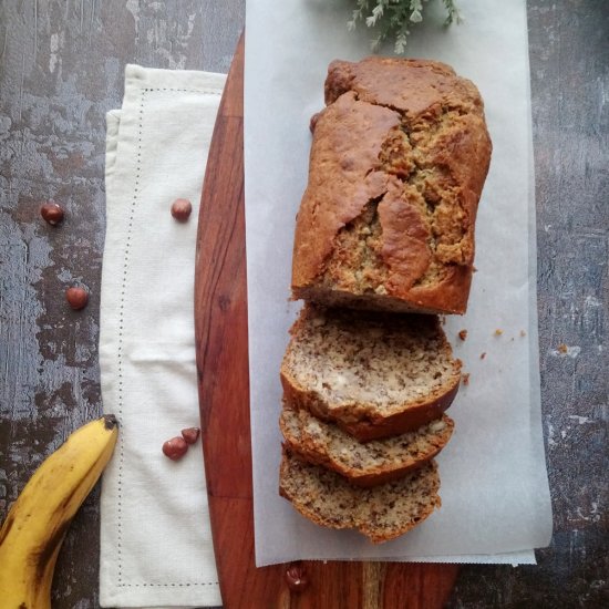 Banana bread with hazelnuts