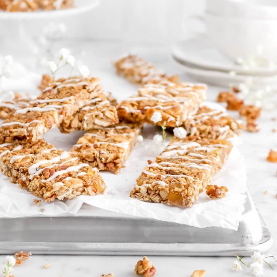 Pineapple and Banana Granola BArs