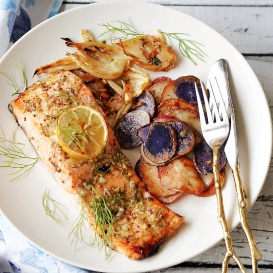 Roasted Salmon Fennel Mustard Sauce