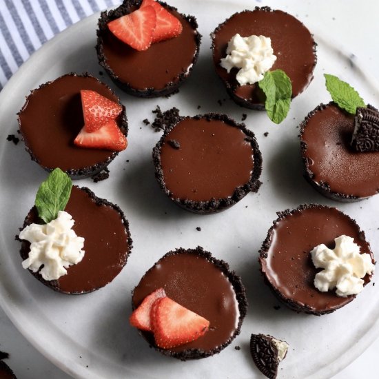 Vegan No Bake Chocolate Tarts