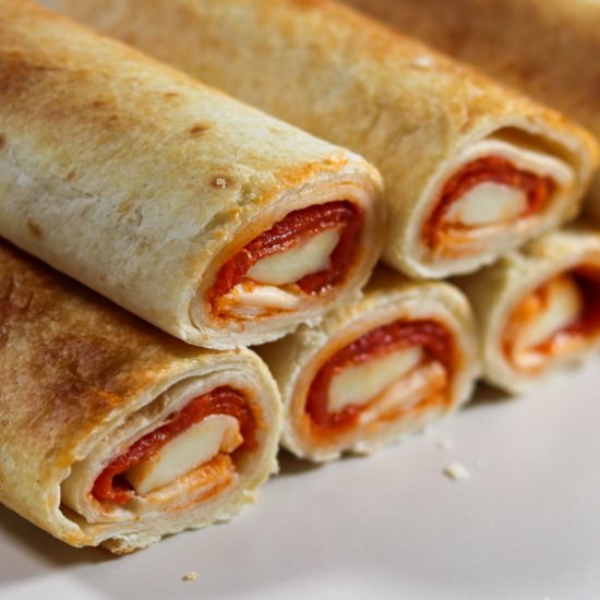 Air Fryer Pizza Roll Ups