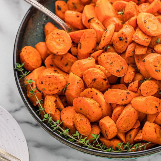 Roasted Carrots with Thyme