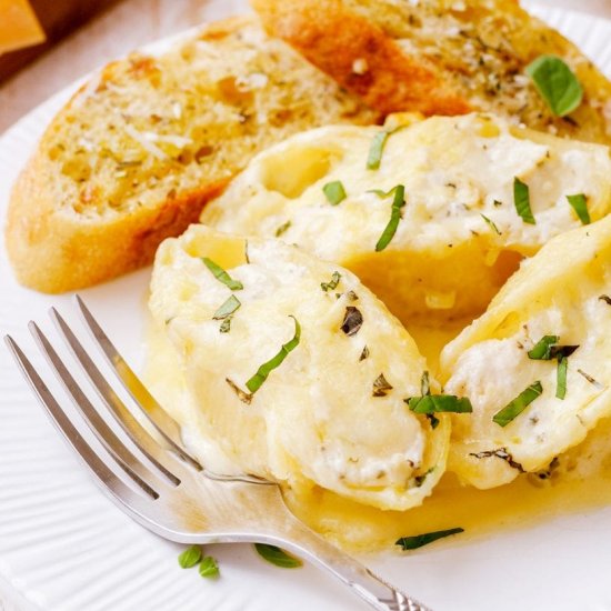 Chicken Alfredo Stuffed Shells