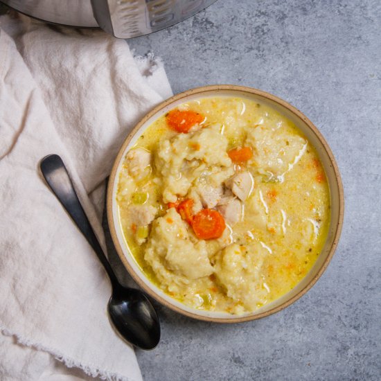 Instant Pot Chicken and Dumplings