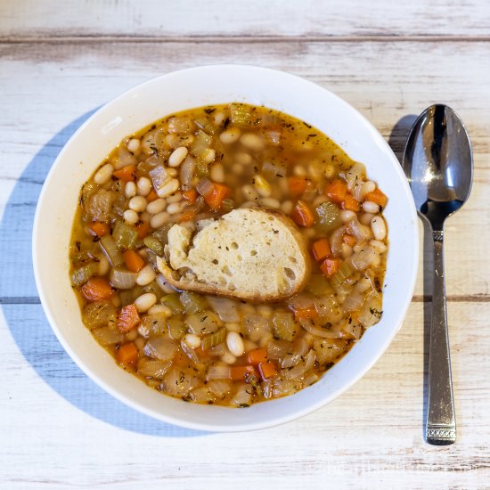 Homemade Navy Bean Soup Recipe