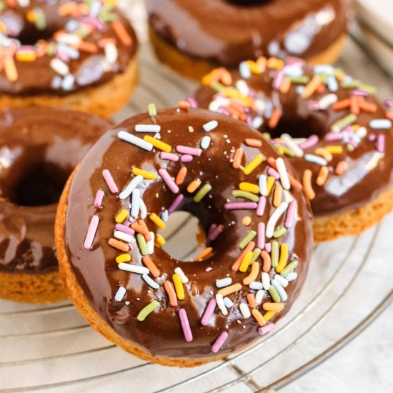 Paleo Donuts w/ Chocolate Frosting