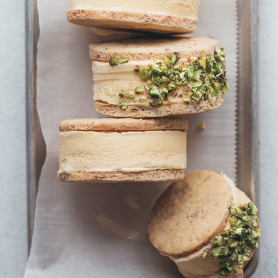 CARDAMOM ICE CREAM SANDWICHES