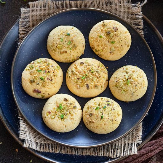 Eggless Pistachio Cookie