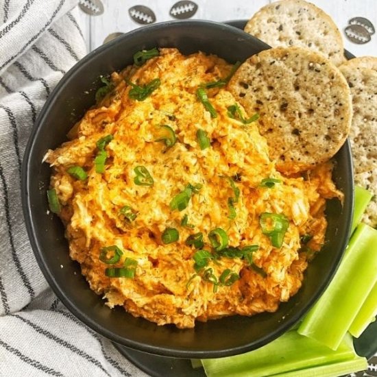 Healthy Buffalo Chicken Dip