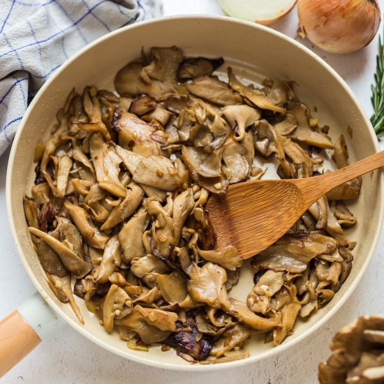 Sheepshead Maitake Mushrooms