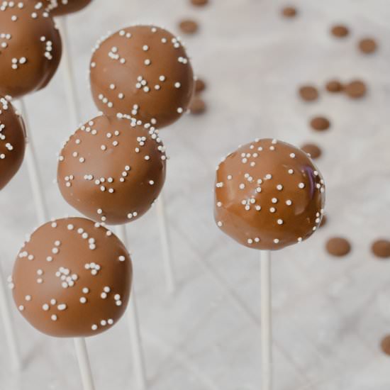 Chocolate Cake Pops