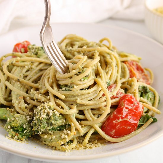 Vegan Avocado Broccoli Pasta