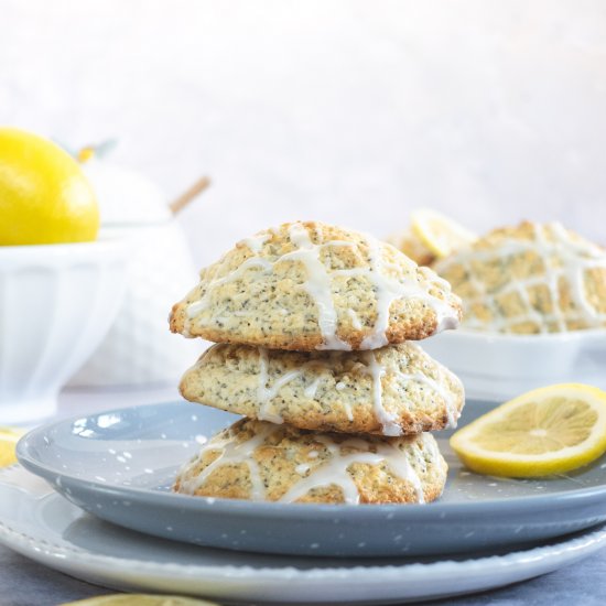 Lemon Poppyseed Scones