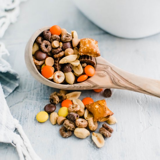 Peanut Butter Trail Mix