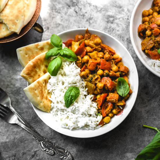 Indian Yellow Masala Chickpea Curry