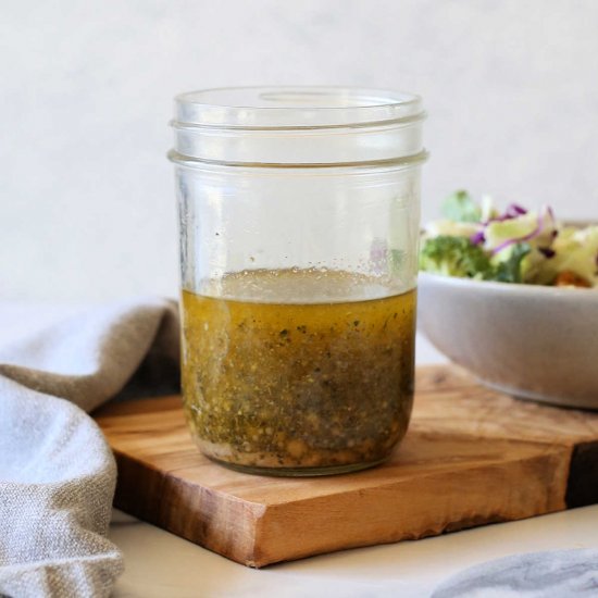 Easy Homemade Italian Dressing