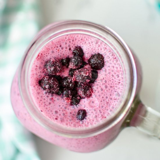 Blueberry Oatmeal Kefir Smoothie