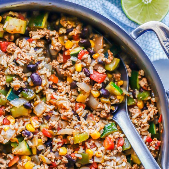 Ground turkey, rice & veggie skille