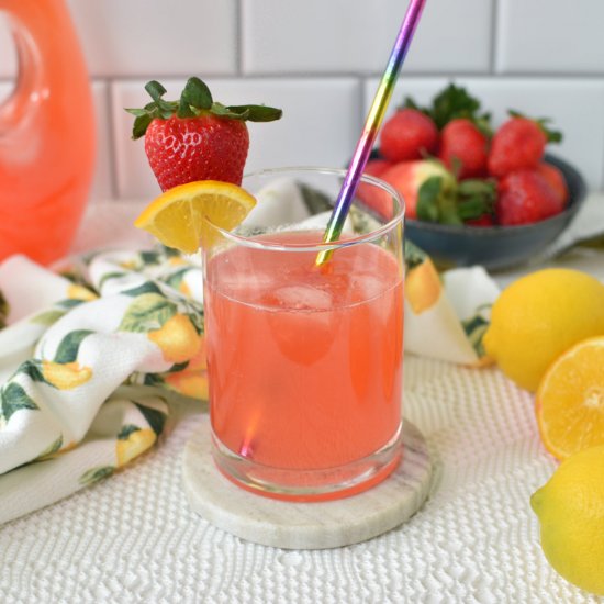 Homemade Strawberry Lemonade