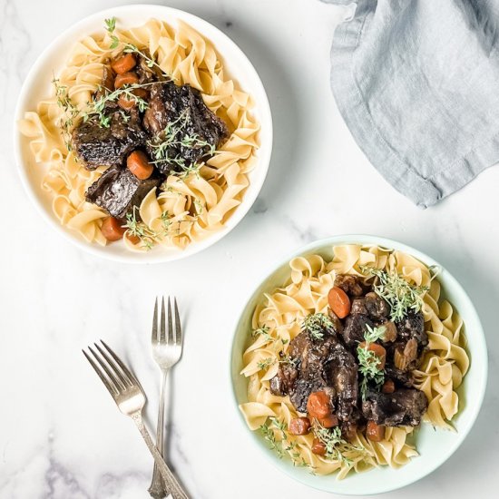 short ribs in red wine gravy