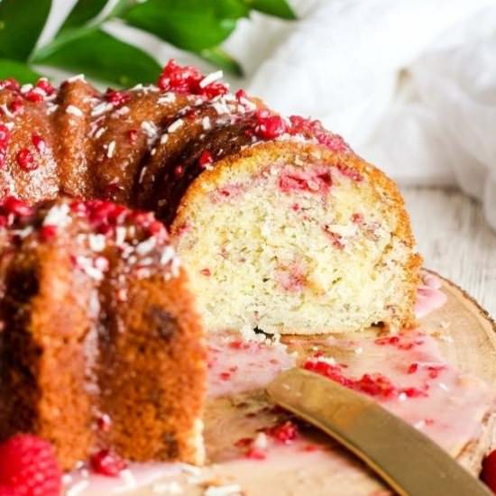 Raspberry White Chocolate Cake