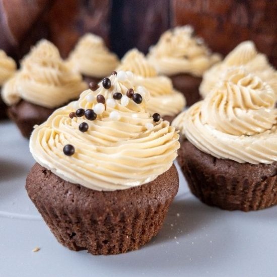 Baileys Salted Caramel Cupcakes