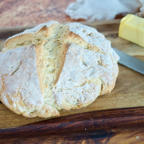 4 Ingredient Irish Soda Bread