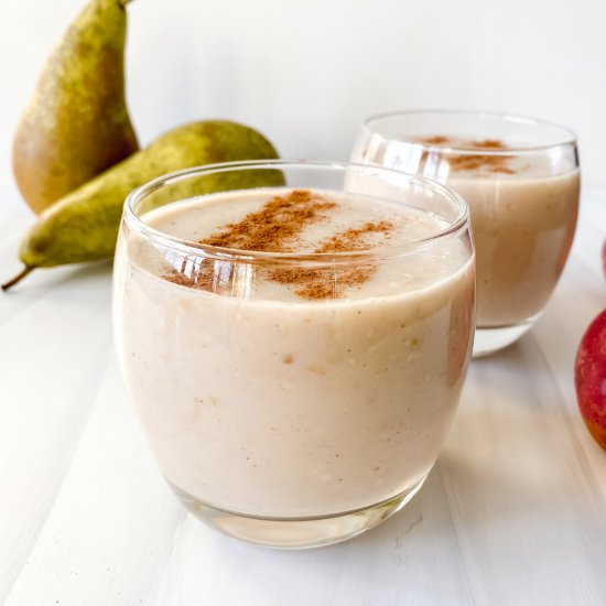 Apple and pear smoothie