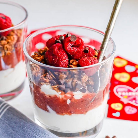 Valentine’s Day yogurt parfaits