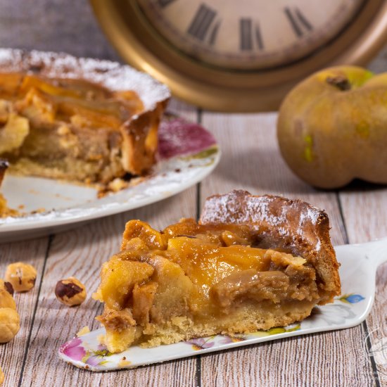 Apple and hazelnut pie