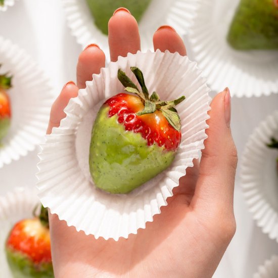 Matcha Chocolate Strawberries