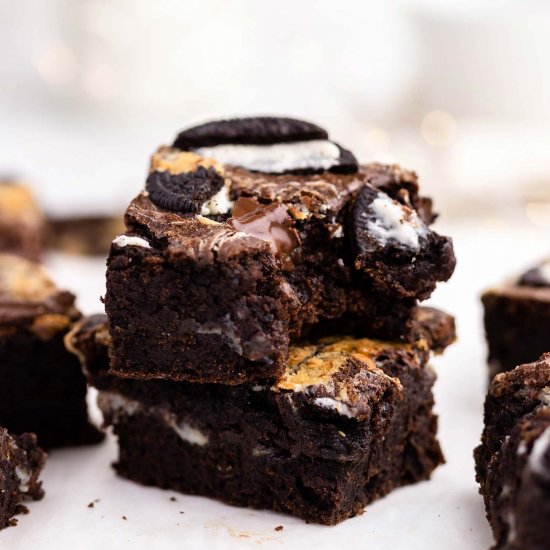 Vegan Oreo Brownies