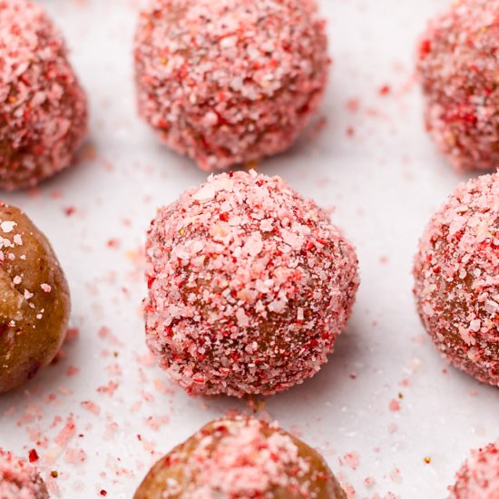 Strawberry Crunch Energy Bites