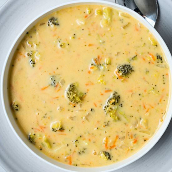 crockpot broccoli cheddar soup