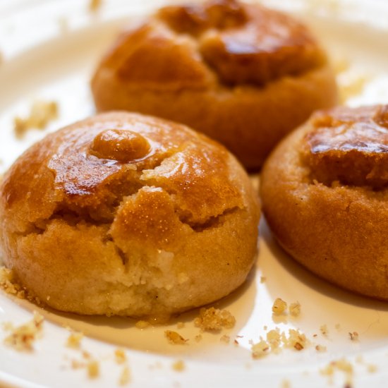 Sekerpare/Turkish Semolina Cookies