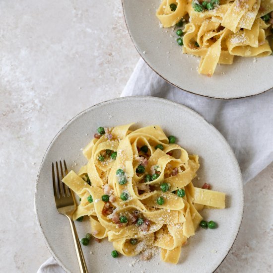 Pasta Carbonara with English Peas