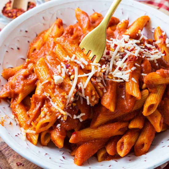 Creamy Vegan Vodka Sauce