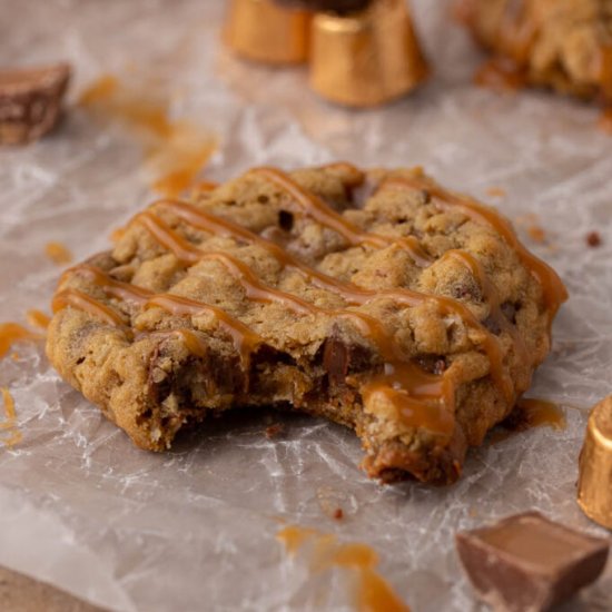 Crumbl oatmeal Rolo cookies